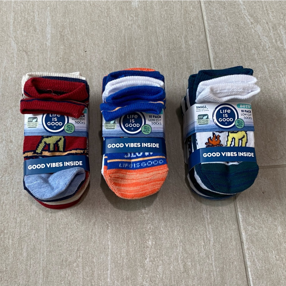 ☀️🆕Bundle Life Is Good Socks, Boys Small (Size 4-8)☀️